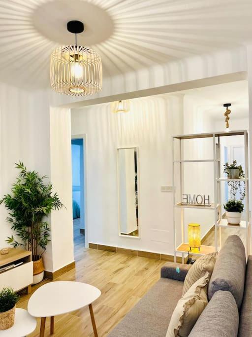 New Spacious And Cozy Apartment - Malaga Zewnętrze zdjęcie