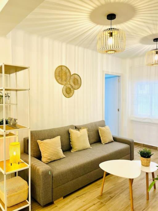 New Spacious And Cozy Apartment - Malaga Zewnętrze zdjęcie